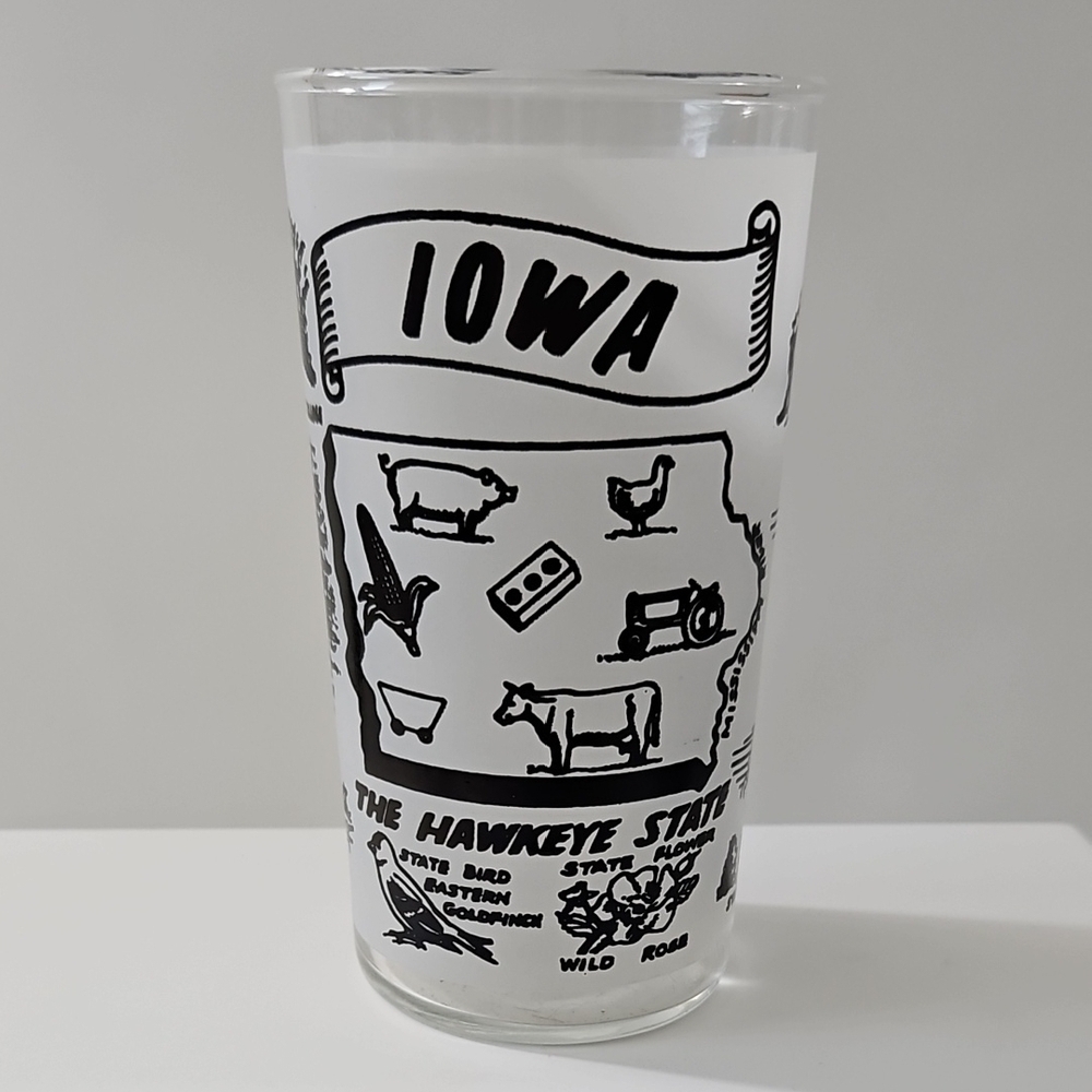 Iowa Themed Glass Tumbler - Black and White